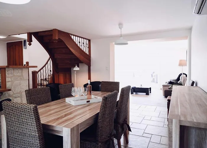 Maurine - Piscine Chauffee - - Clim - Salle De Fitness Castelnau-de-Montmiral